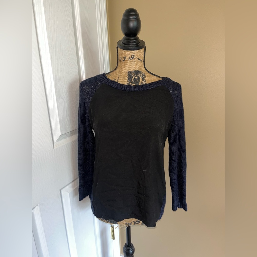 Apt. 9 Black and Navy Women's Top